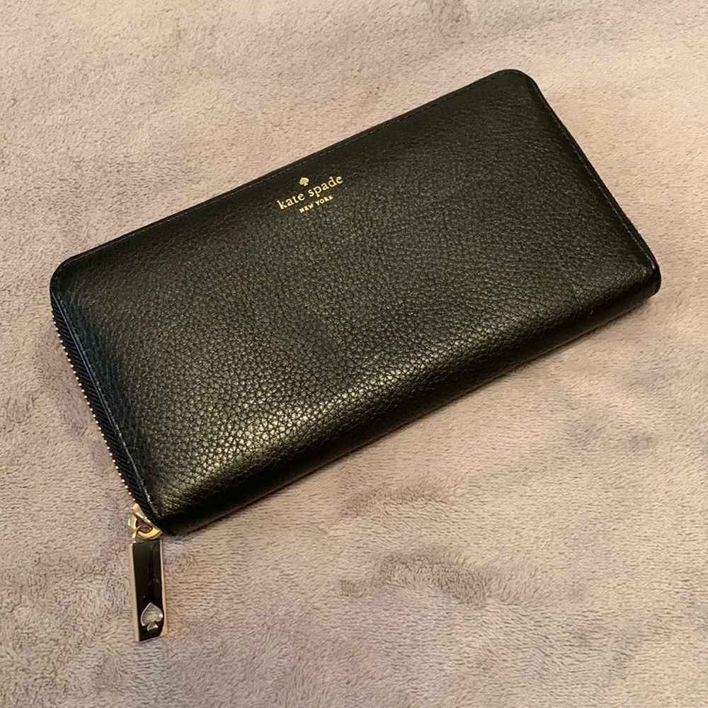 Large Zip Kate Spade Wallet